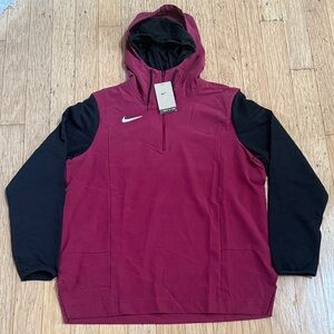 Nike Men’s Lightweight Player Jacket Maroon